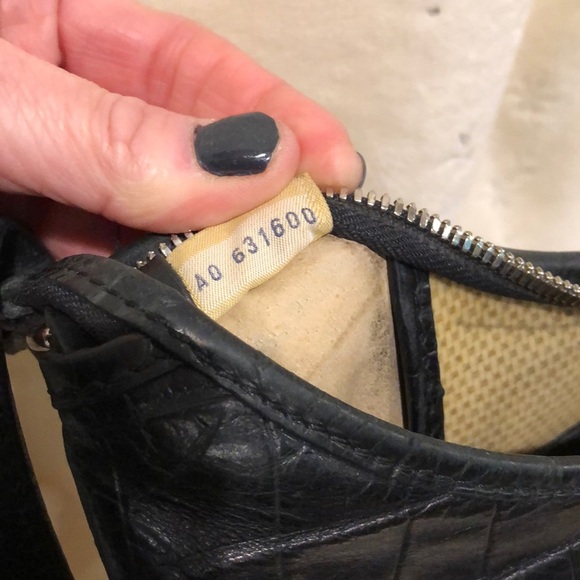 Dooney & Bourke black crocodile shoulder bag - Picture 6 of 7